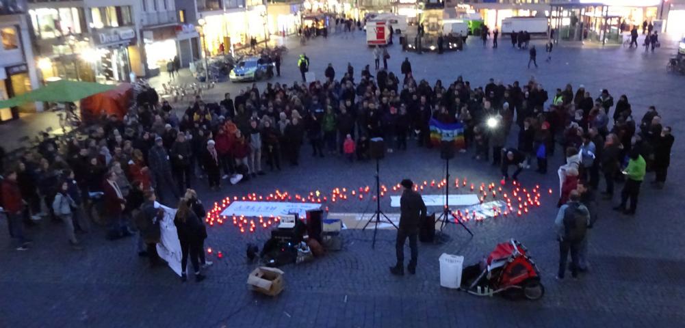 Mahnwache_auf_dem_Marktplatz