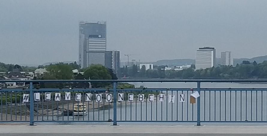 Brücke "LeaveNoOneBehind"